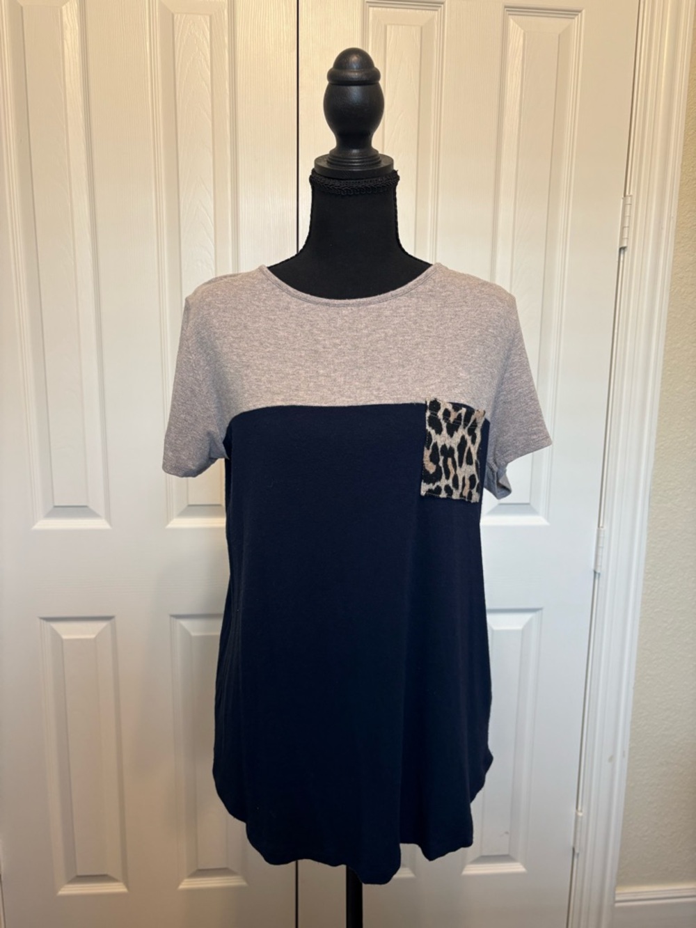 Pink Clover Navy and Heather Gray Short Sleeve Tee with Leopard Pocket